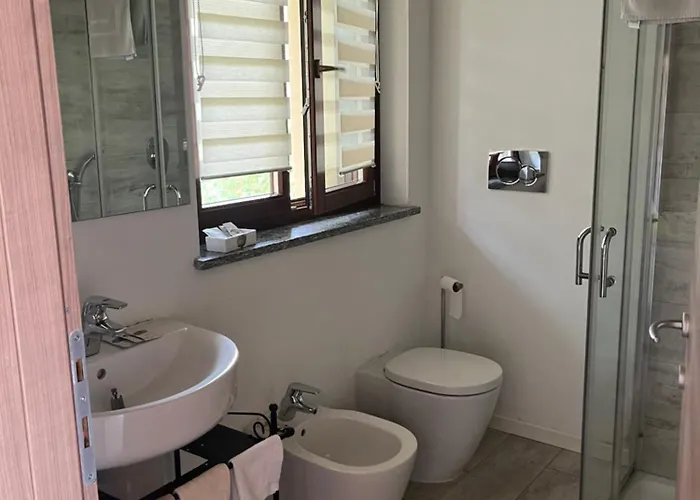 B&B Rooms Bed & Breakfast Moncalvo